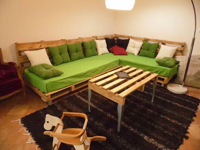 pallet-sofa-6