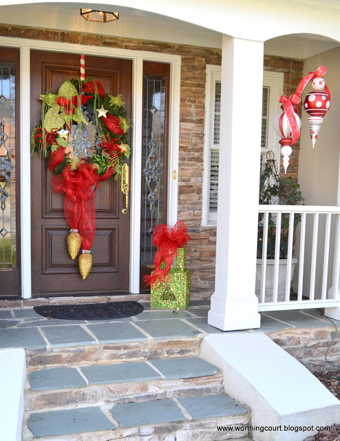 Christmas Decorations for your Front Door