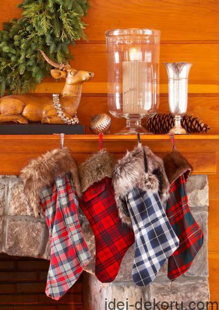 50 Gorgeous Holiday Mantel Decorating Ideas