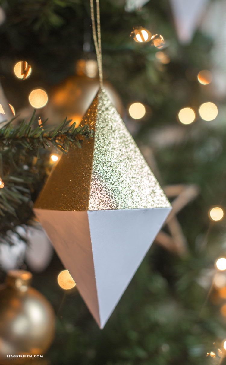 Ornaments_DIY_Paper_Geode