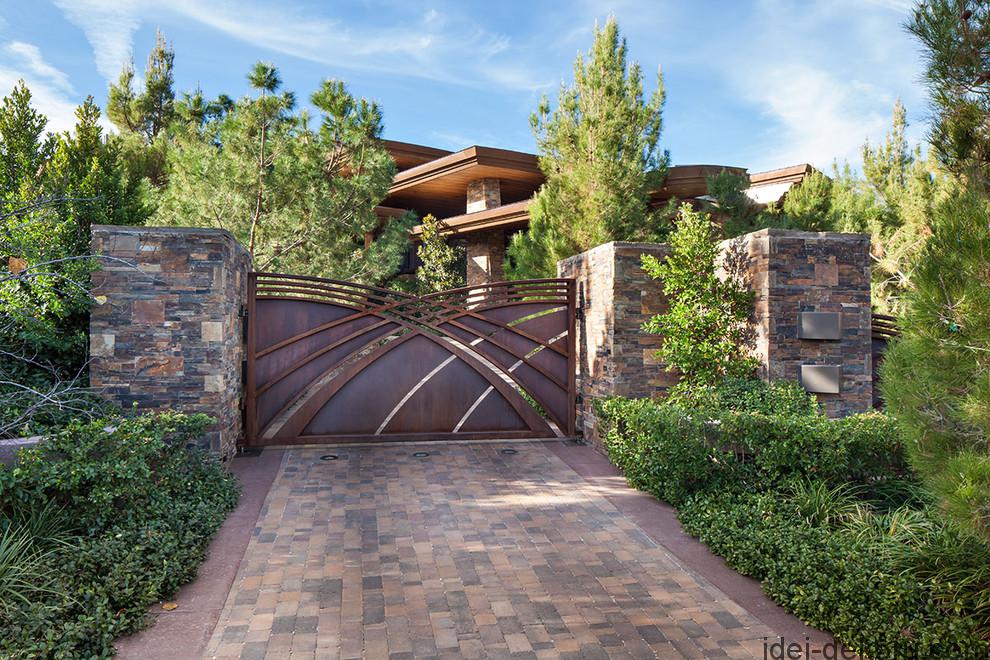 driveway-gate-designs-in-landscape-contemporary-with-cantilevered-roof-artistic-gate-8