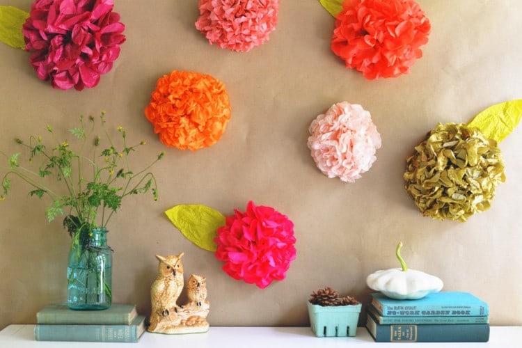 Recycled-Paper-Beautiful-Flowers-for-Wall-Decorating
